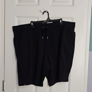 🍉tek gear Black Bermuda Mid-Rise Shorts